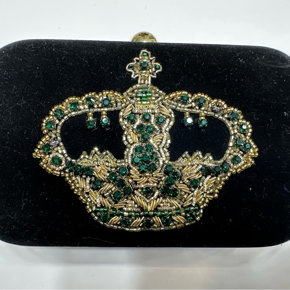 The Met & St Xavier Black and Gold Beaded Velvet Regal Crown Clutch - Picture 2 of 9